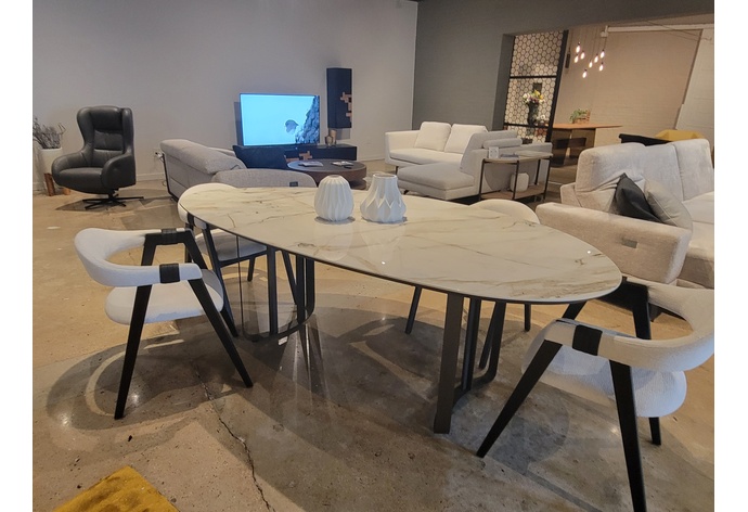 Fidji Organic Shaped Dining Table