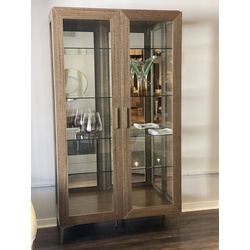 Madison A1 Vitrine Showroom Sample